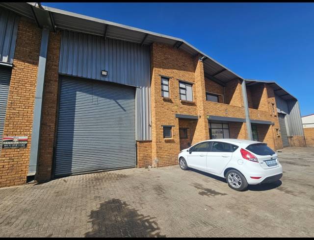 340M² WAREHOUSE FOR SALE IN ANDERBOLT